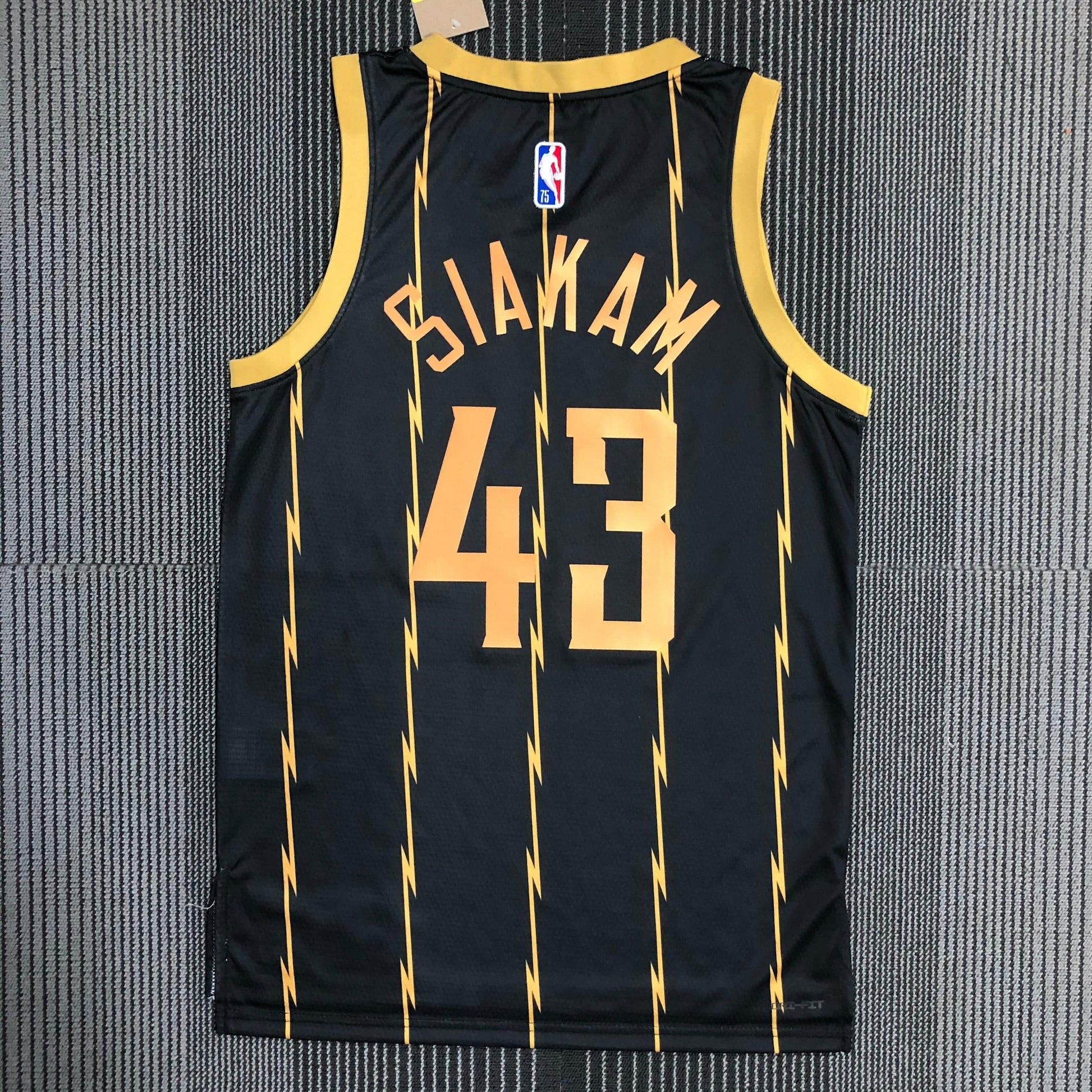 Jersey Toronto Raptors City Edition Diamante 75th - GOAT STORE