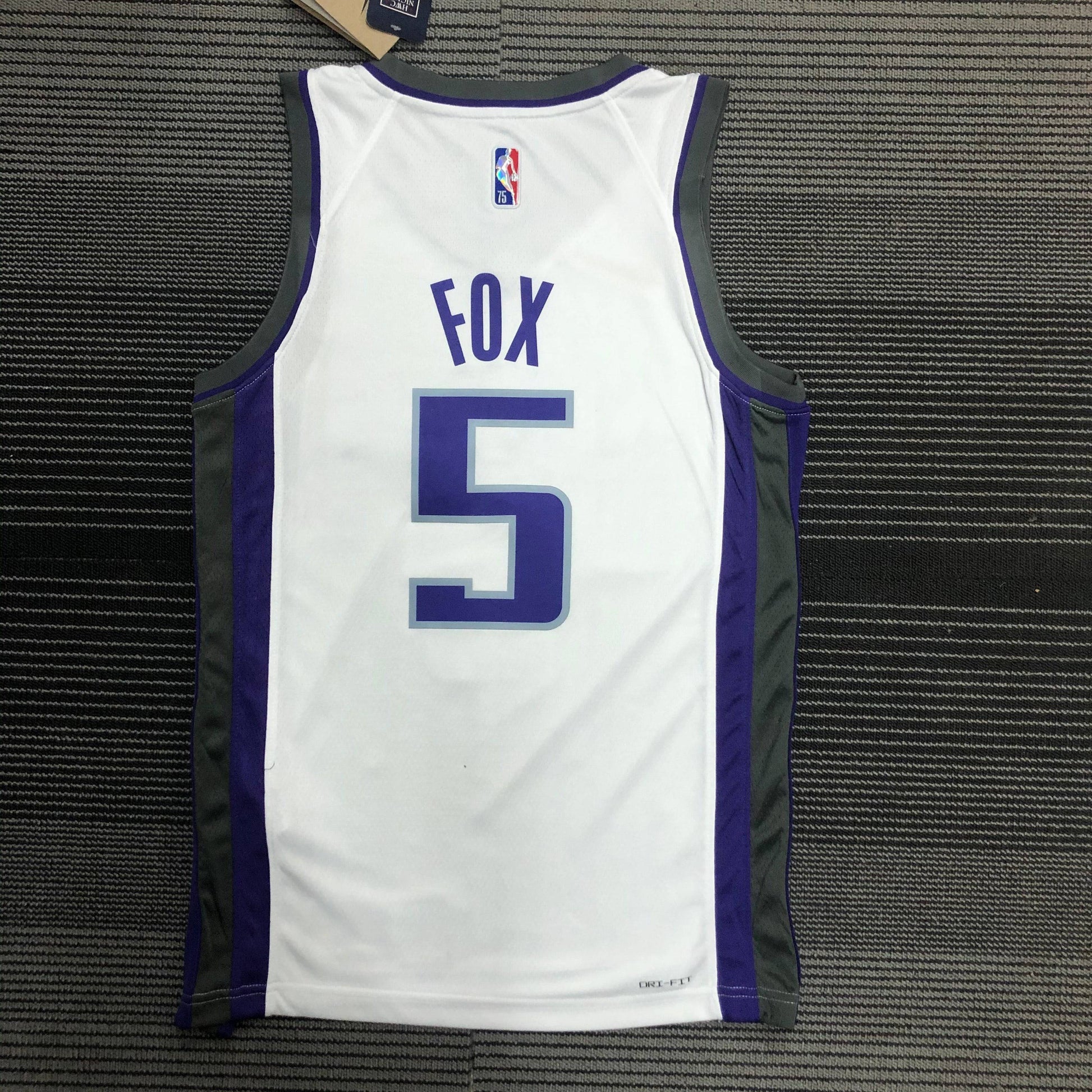 Jersey Sacramento Kings Association Edition Diamante 75th - GOAT STORE